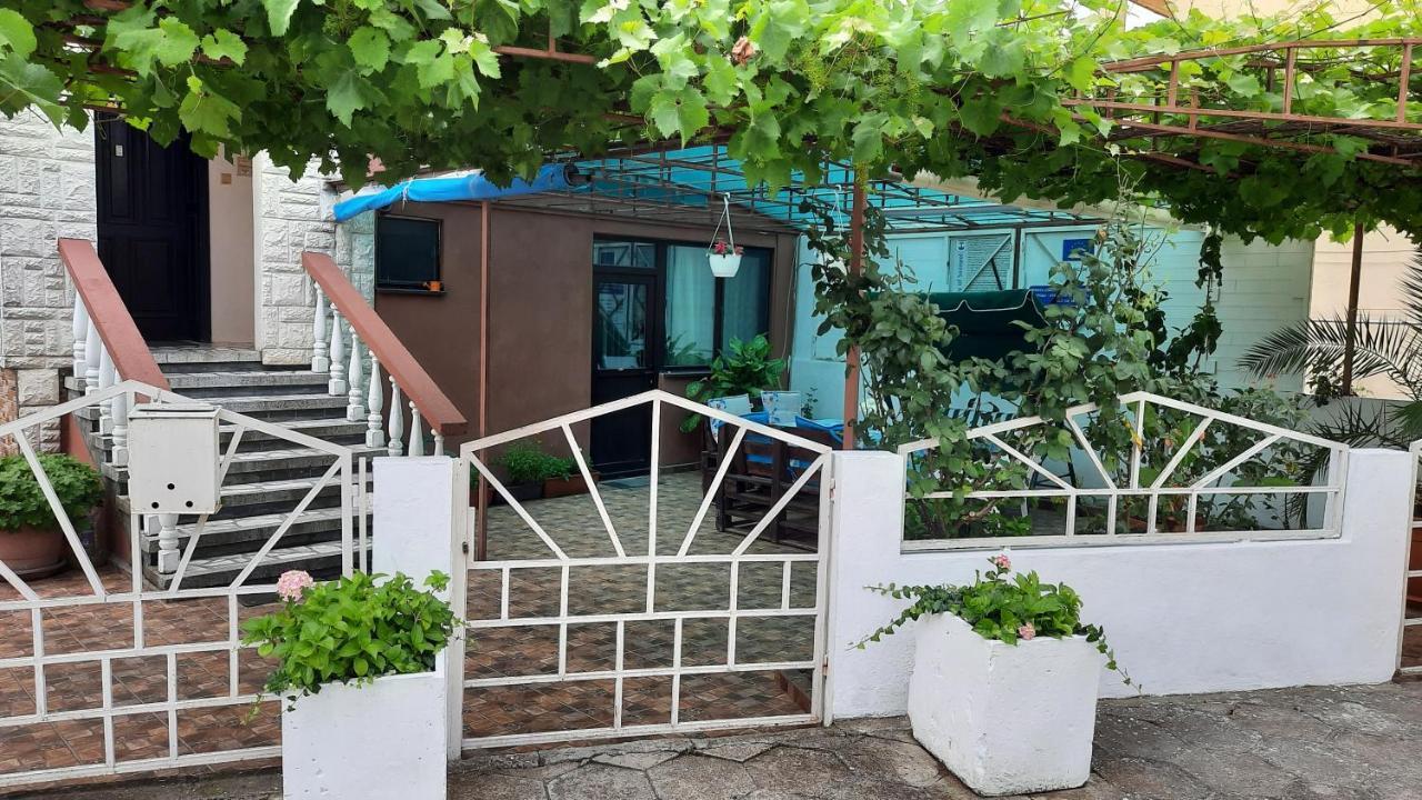 Guest House Zora Süzebolu Dış mekan fotoğraf